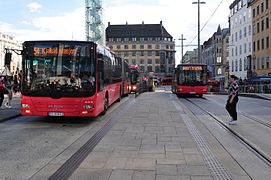 Xe buýt tại Jernbanetorget