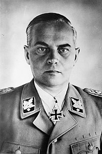 Felix Steiner jako SS-Gruppenführer und Generalleutnant der Waffen-SS