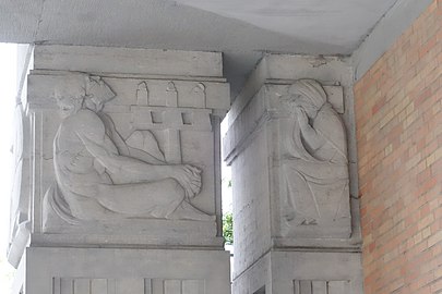 Bas-reliefs of the portal