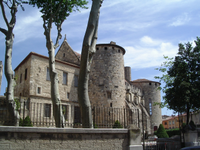 Palacio Nuevo de Narbona, conjunto monumental formado por la Catedral de San Justo y San Pastor y el Palacio de los Arzobispos.