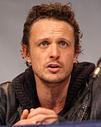 David Lyons interprète Vince Faraday / The Cape