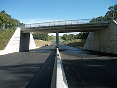 Pont-rail de la voie ferrée en direction de Vichy
