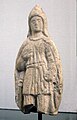 Home en roupa fríxia, período helenístico (séculos III o I a.C.), Chipre.