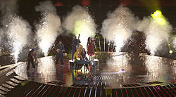 Dino Merlin esiintymässä vuoden 2011 Eurovision laulukilpailussa.
