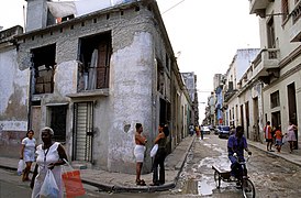 Uliczka na starym mieście (La Habana Vieja)