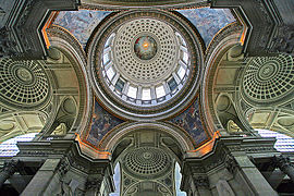 Coupoles du Panthéon de Paris.
