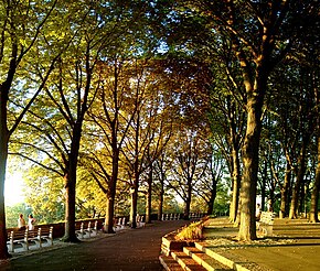 Linden Terrace, a stone balcony located on the site of Fort Tryon