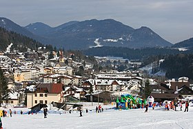 Panorama grada zimi