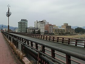 原鶴温泉