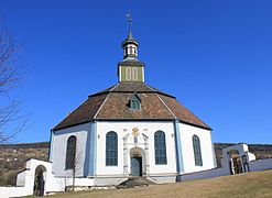 Foto einer Kirche mit achteckigem Grundriss