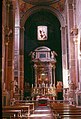 Notranjost sv. Avguština, Rim, z ladjo in visokim oltarjem