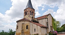 The church in Bourg-le-Comte