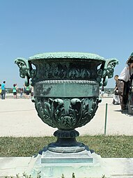 Baroque garden vase with acanthuses, by Claude Ballin, 1665, bronze, Gardens of Versailles