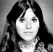 Melanie Safka 1975 crop.jpg