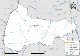 Carte en couleur présentant le réseau hydrographique de la commune