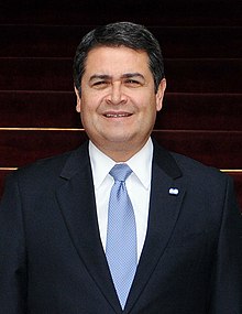 Juan Orlando Hernández, May 2015.jpg