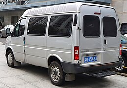 JMC Teshun, rear