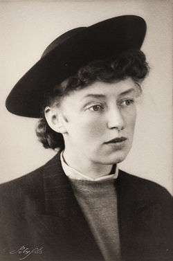 Artist Eva Cederström.jpg