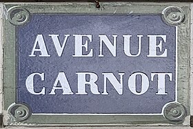 Voir la plaque.