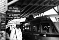 Skilt for det "svarte" venterommet på en busstasjon i Durham, North Carolina, mai 1940