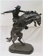 Bronco Buster, de Frederic Remington (1895).[11]​