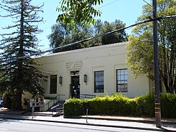 Historic former post office in Ukiah[1]