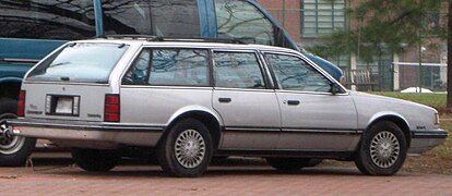 1987–1990 Chevrolet Celebrity station wagon, rear view