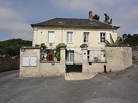 The town hall of Jumigny