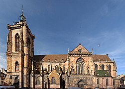 L'ancienne collégiale.