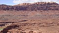 Kỉ Permi xuyên qua địa tầng của kỷ Jura tại cao nguyên Colorado khu vực Đông Nam Utah.