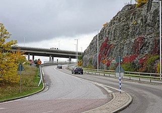Påfarten från Gröndal, Gröndalsbacken.