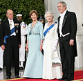 Il principe Filippo di Edimburgo e il presidente degli Stati Uniti d'America George W. Bush in frac.