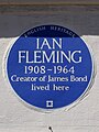 Placca di Ian Fleming (28 di marzu 1908-12 d'aostu 1964), 1996 (22 Ebury Street, Belgravia, Londra)