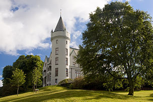 Gamlehaugen, une résidence de la famille royale de Norvège à Bergen, en Norvège. (définition réelle 2 650 × 1 762)