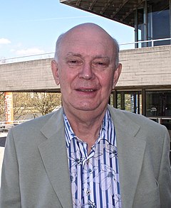 Alan Ayckbourn, april 2010.