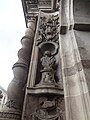 Busto de São Pedro na fachada da igreja da Companhia.