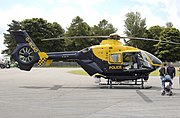 Eurocopter EC135 T2 polis och räddningshelikopter från Avon and Somerset Police och Gloucestershire Police, placerad vid Bristol Filton Airport, England.