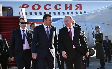 Rasulzoda with Vladimir Putin at the Airport in Tajikistan in 2017