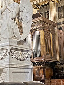 The choir organ, behind the altar