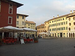 Place Diacono.