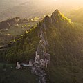 Lednica Castle, Lednica