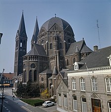 Cimborrio gigante de la Iglesia de Santa Brigida (Geldrop).