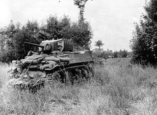 Tank skañv M3 Stuart e Bro-C'hall e 1944 ouzh ar stourm.