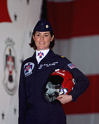 Nicole Malachowski v uniformě Thunderbirds
