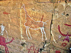 Jirafa en Tadrart Acacus (antes de la desecación del Sáhara) pintura rupestre africana.