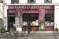 No 58, librairie Le piéton de Paris.