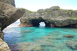 Natural stone arch