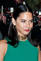 Olivia Munn; father is of English, Irish, and German ancestry,[199] while her mother is from Vietnam.[200]