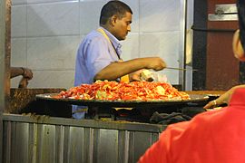 Bhaji en début de cuisson.