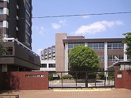 お茶の水女子大学 南門